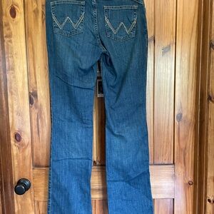 Wrangler Q Baby Ultimate Riding Jeans Women's Boot Cut Jeans 5/6x34